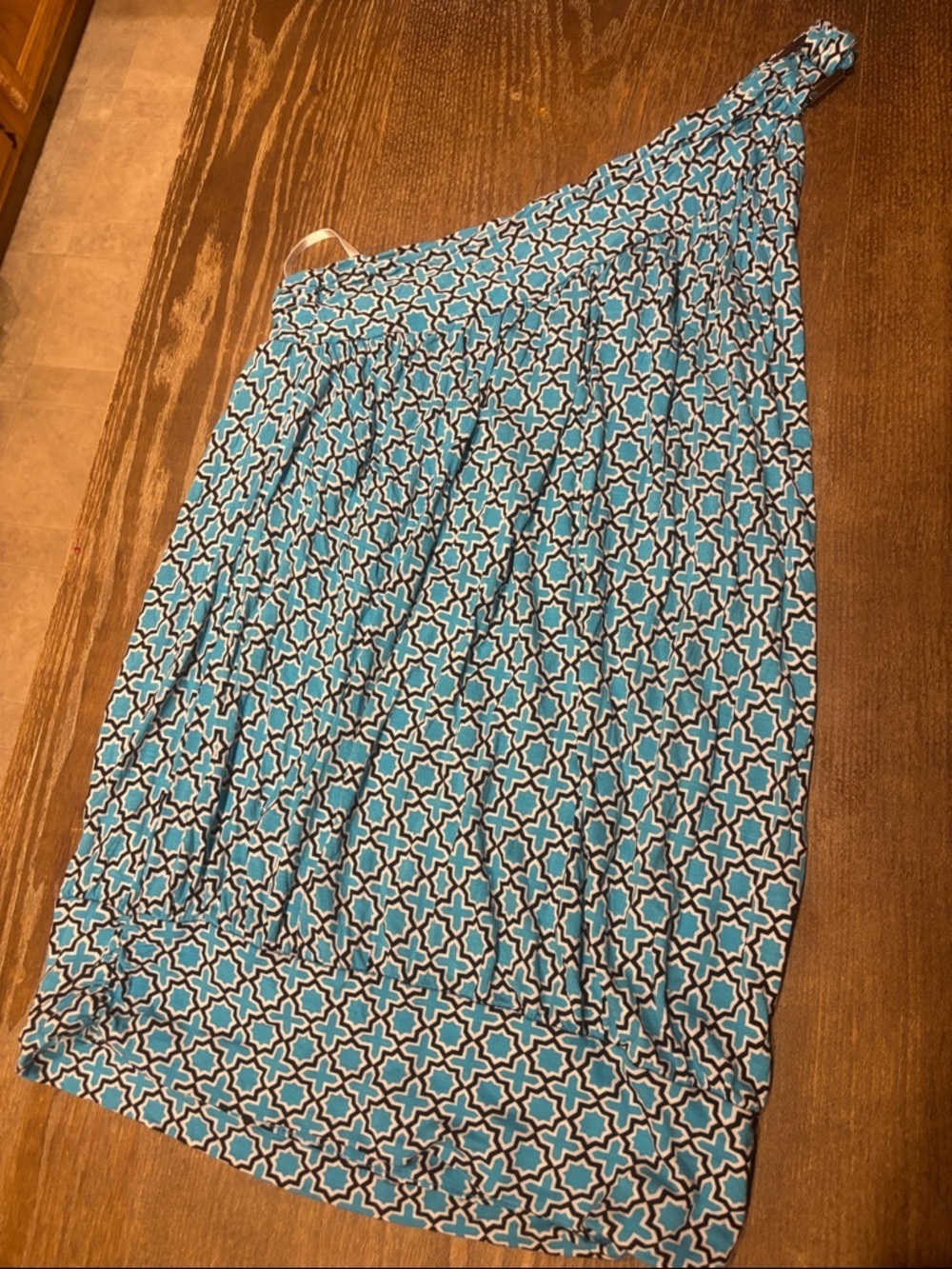 Women’s Blue Patterned One-Shoulder Shirt